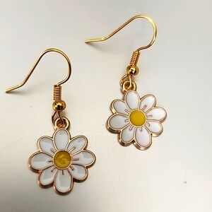 Flower Daisy Earrings 925S ALLOY  Posts
